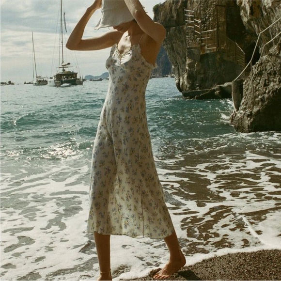 Doen Sandia Dress in Bleu Frolicking Floral - Picture 4 of 4